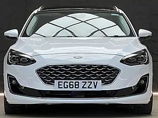 Used 2019 Ford Focus Vignale Frozen White - Interior and Exterior details 3
