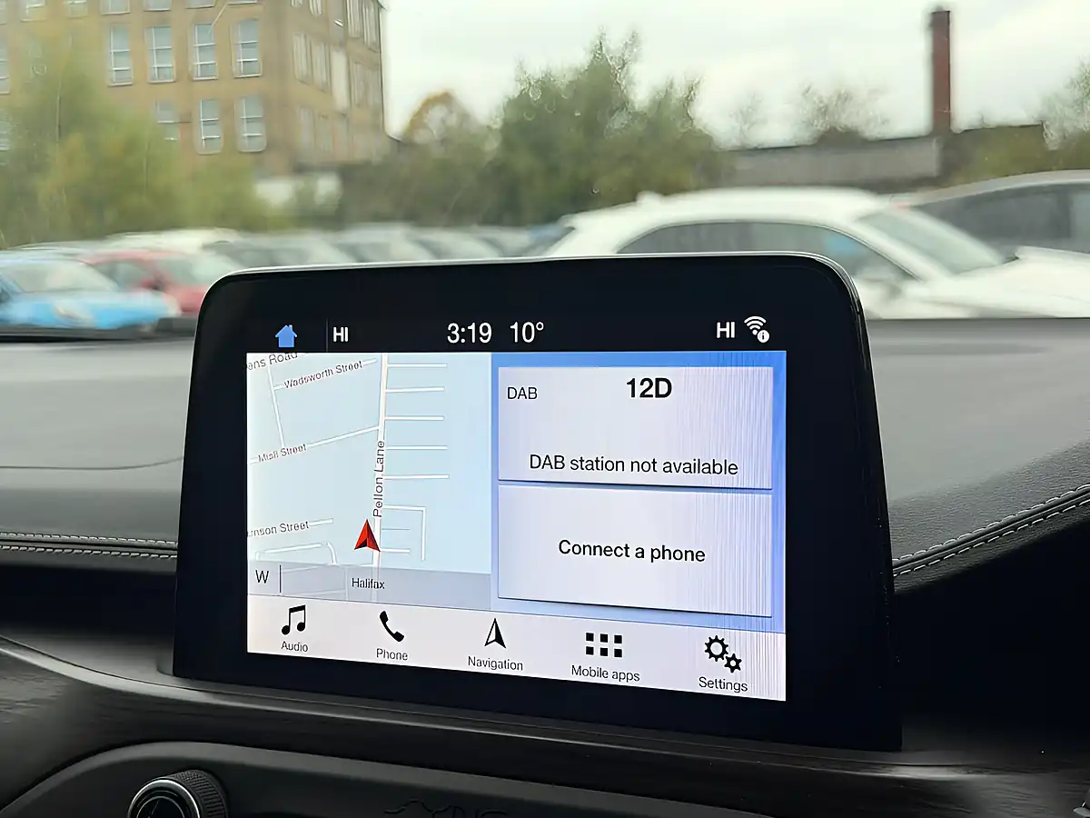 Used 2019 Ford Focus Vignale Silver - Interior and Exterior details 16