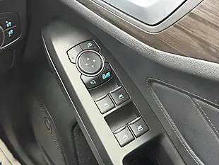 Used 2019 Ford Focus Vignale Silver - Interior and Exterior details 19
