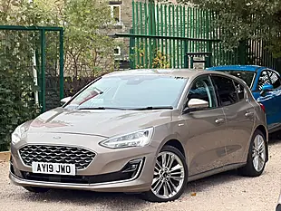 Used 2019 Ford Focus Vignale Silver - Interior and Exterior details 3