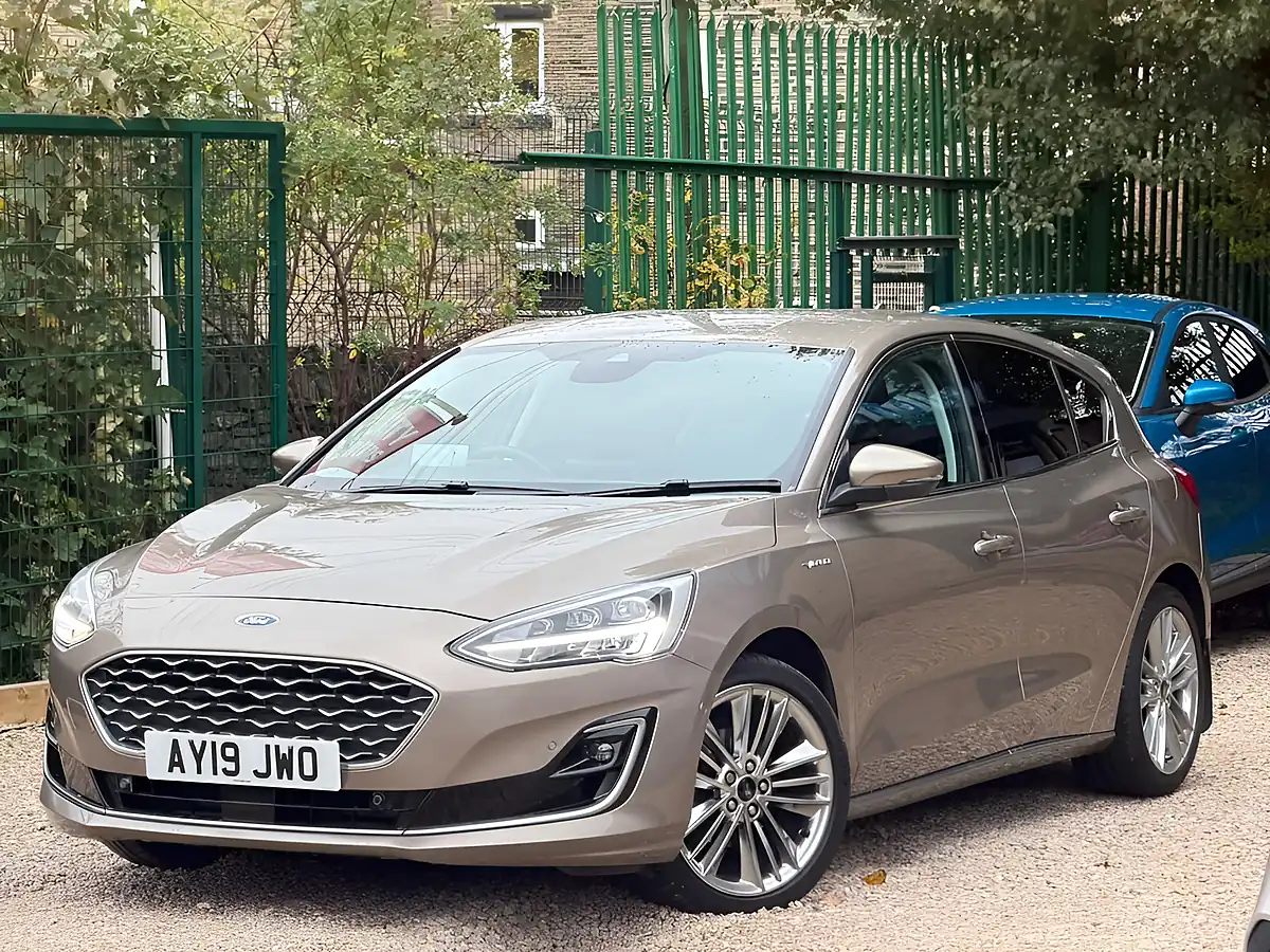 Used 2019 Ford Focus Vignale Silver - Interior and Exterior details 3