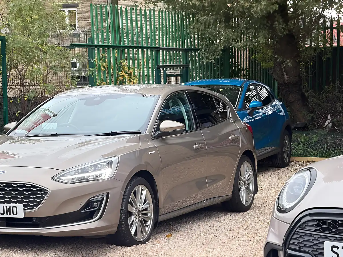 Used 2019 Ford Focus Vignale Silver - Interior and Exterior details 9