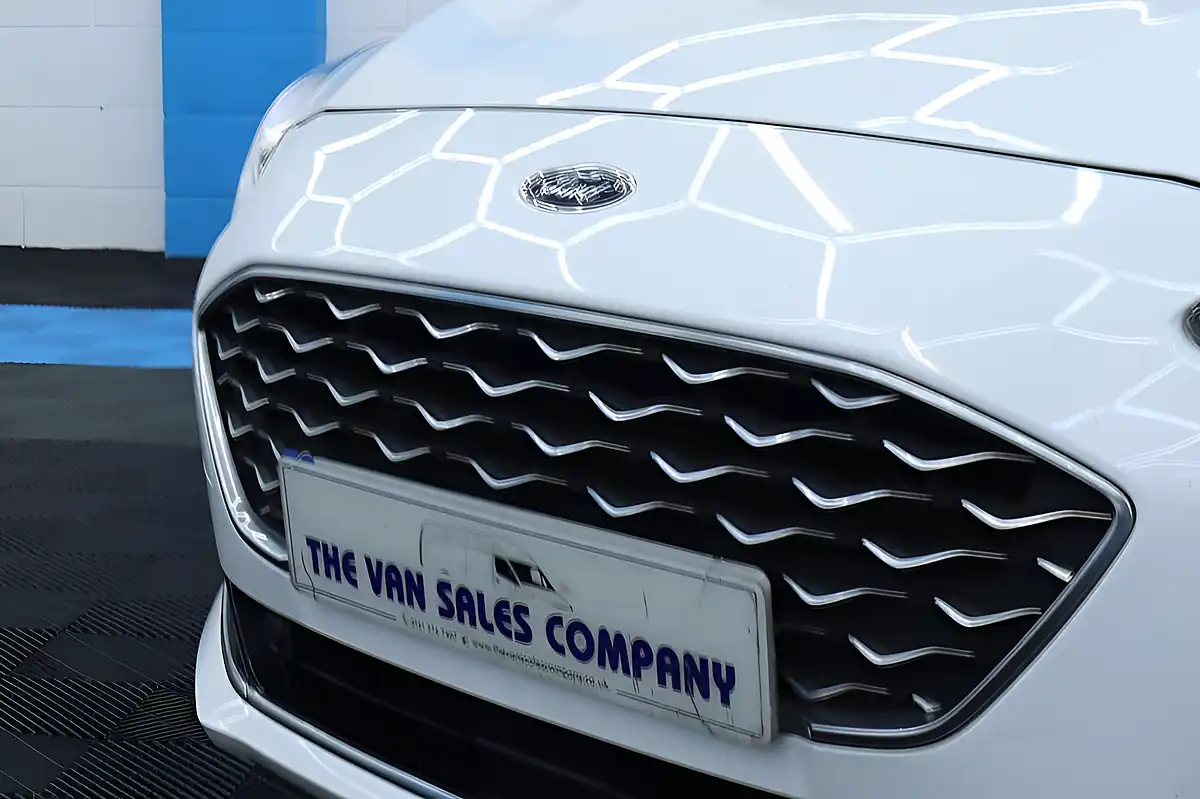 Used 2019 Ford Focus Vignale White - Interior and Exterior details 10