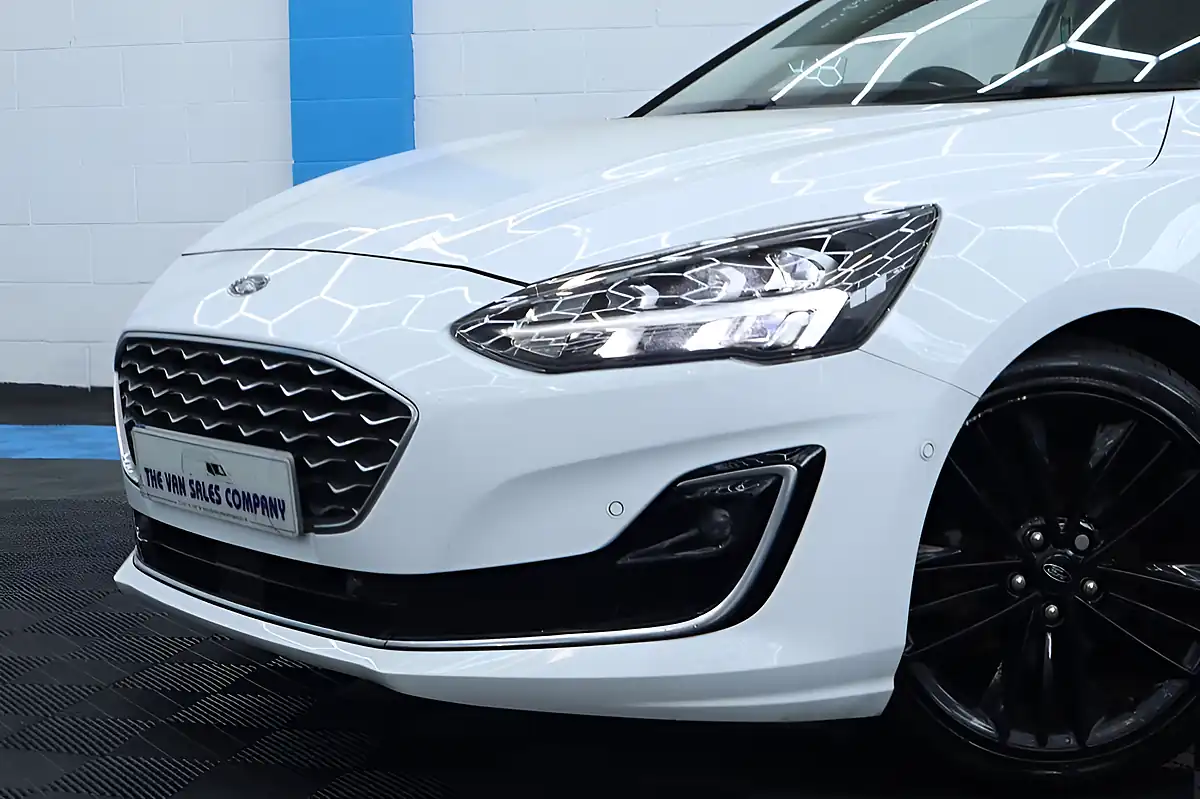 Used 2019 Ford Focus Vignale White - Interior and Exterior details 5