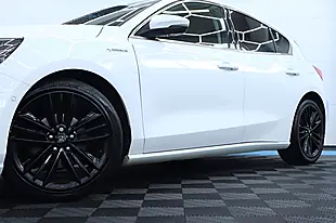 Used 2019 Ford Focus Vignale White - Interior and Exterior details 6
