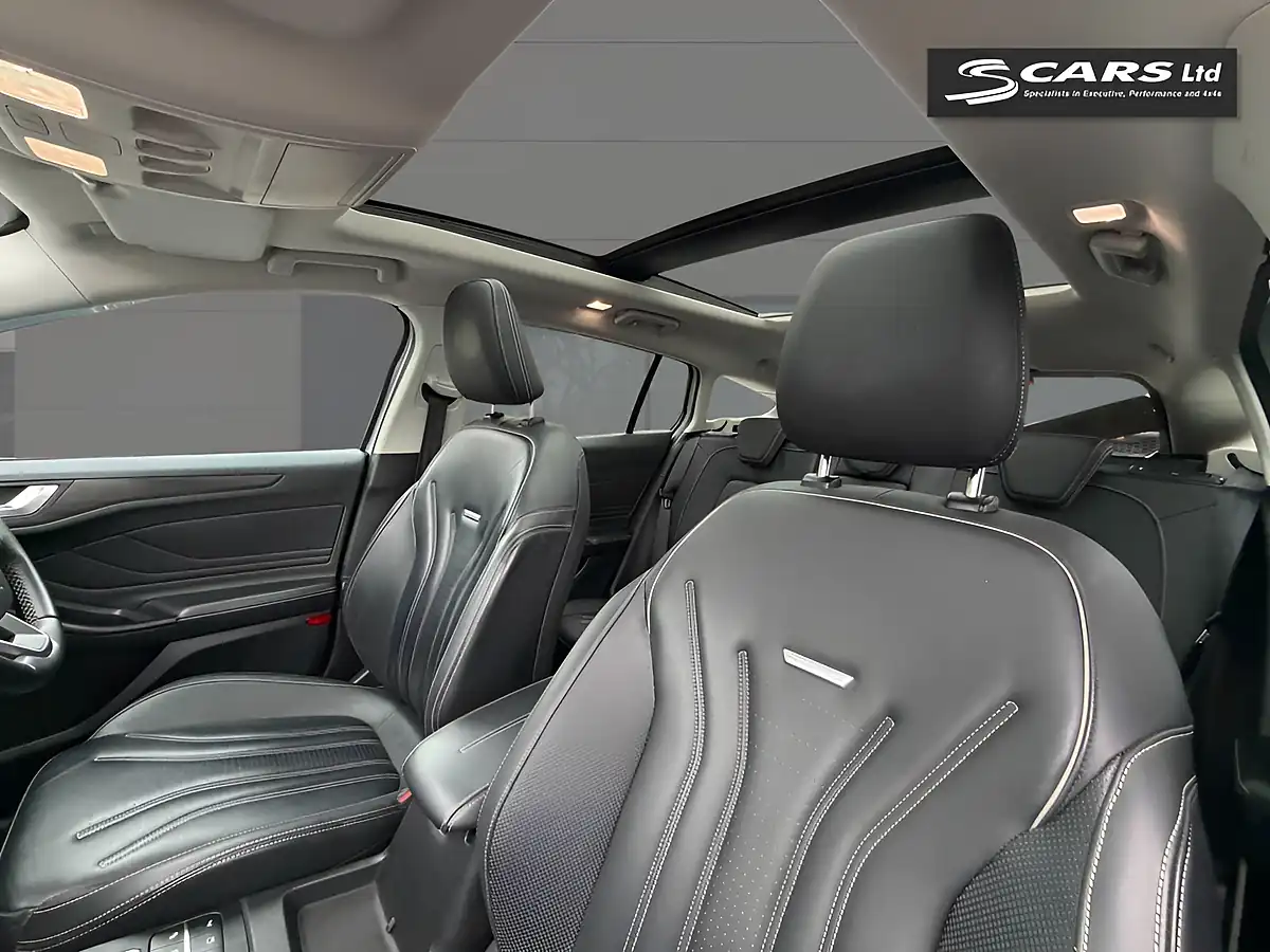 Used 2019 Ford Focus Vignale White - Interior and Exterior details 10