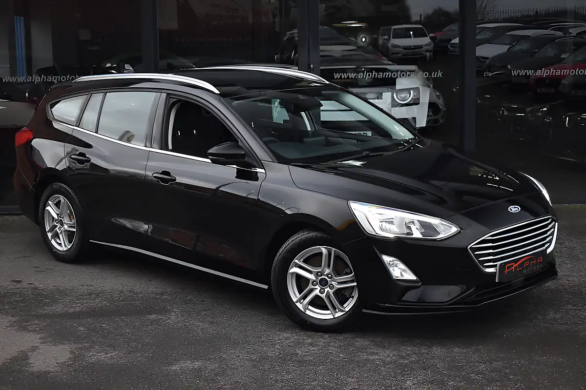 Used 2019 Ford Focus Zetec Agate Black - Front View