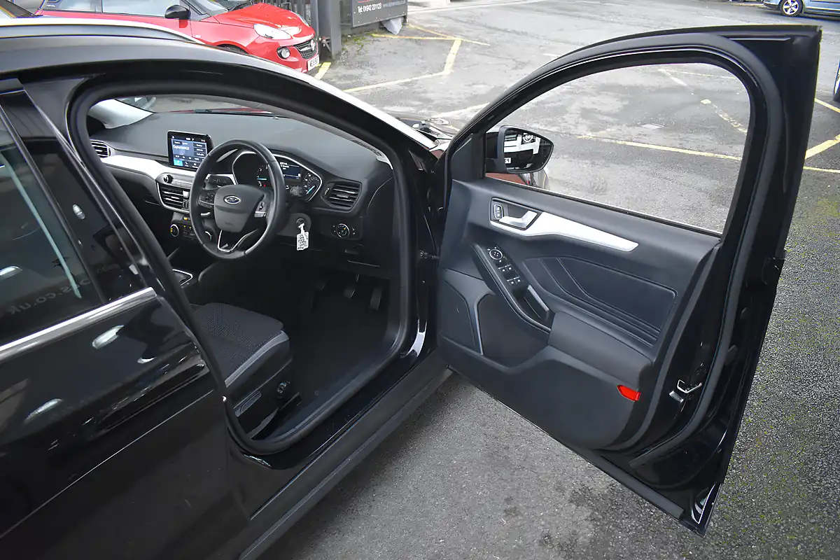 Used 2019 Ford Focus Zetec Agate Black - Interior and Exterior details 11