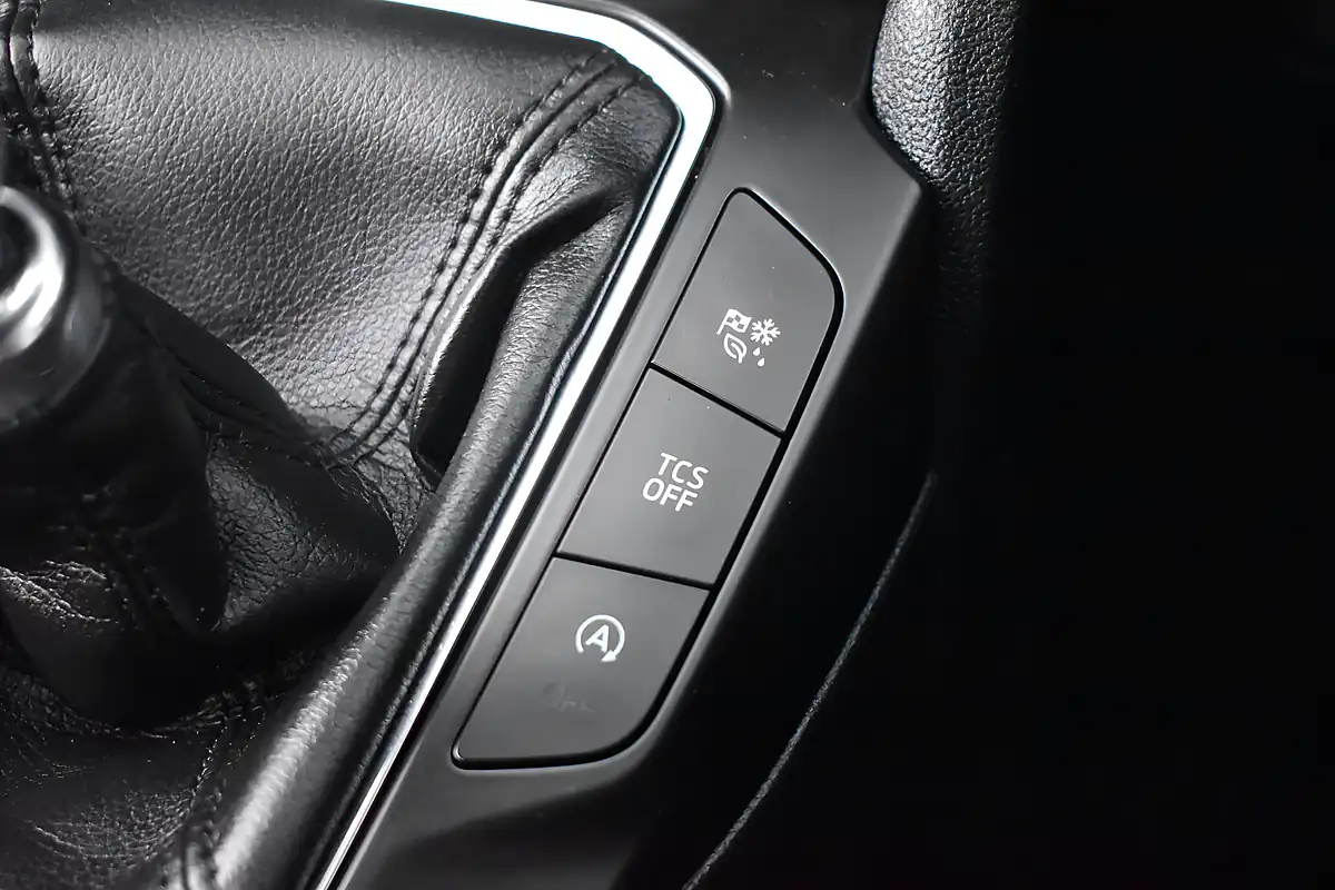 Used 2019 Ford Focus Zetec Agate Black - Interior and Exterior details 17