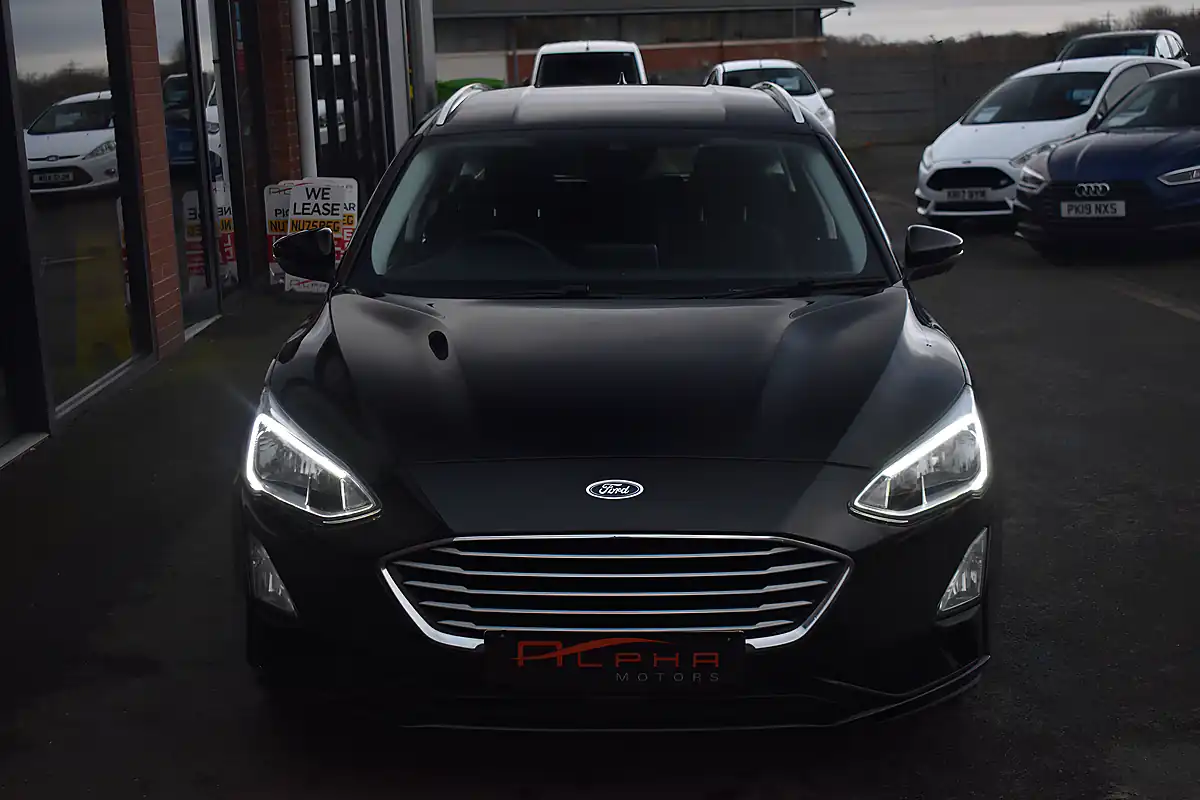 Used 2019 Ford Focus Zetec Agate Black - Interior and Exterior details 3