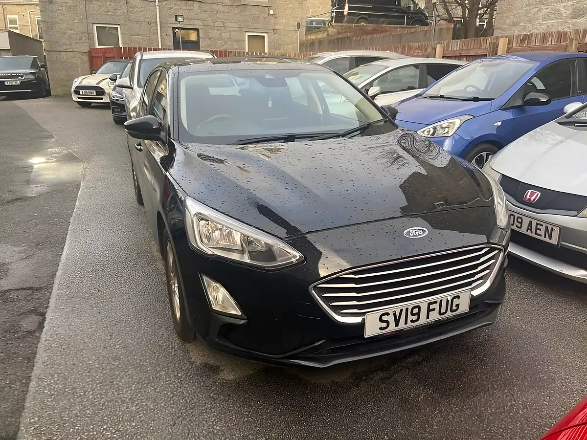 Used 2019 Ford Focus Zetec Black - Interior and Exterior details 3