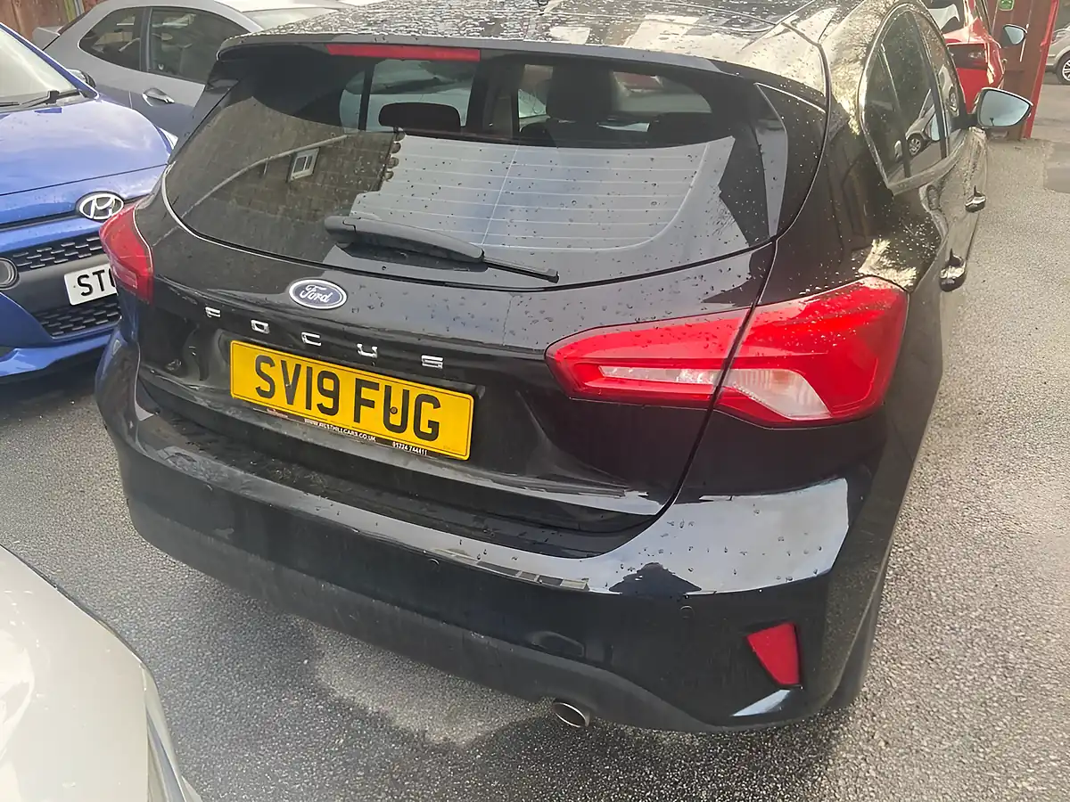 Used 2019 Ford Focus Zetec Black - Interior and Exterior details 6