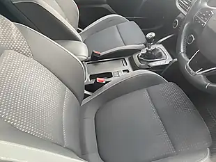 Used 2019 Ford Focus Zetec Black - Interior and Exterior details 8