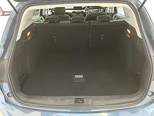 Used 2019 Ford Focus Zetec Blue - Interior and Exterior details 6