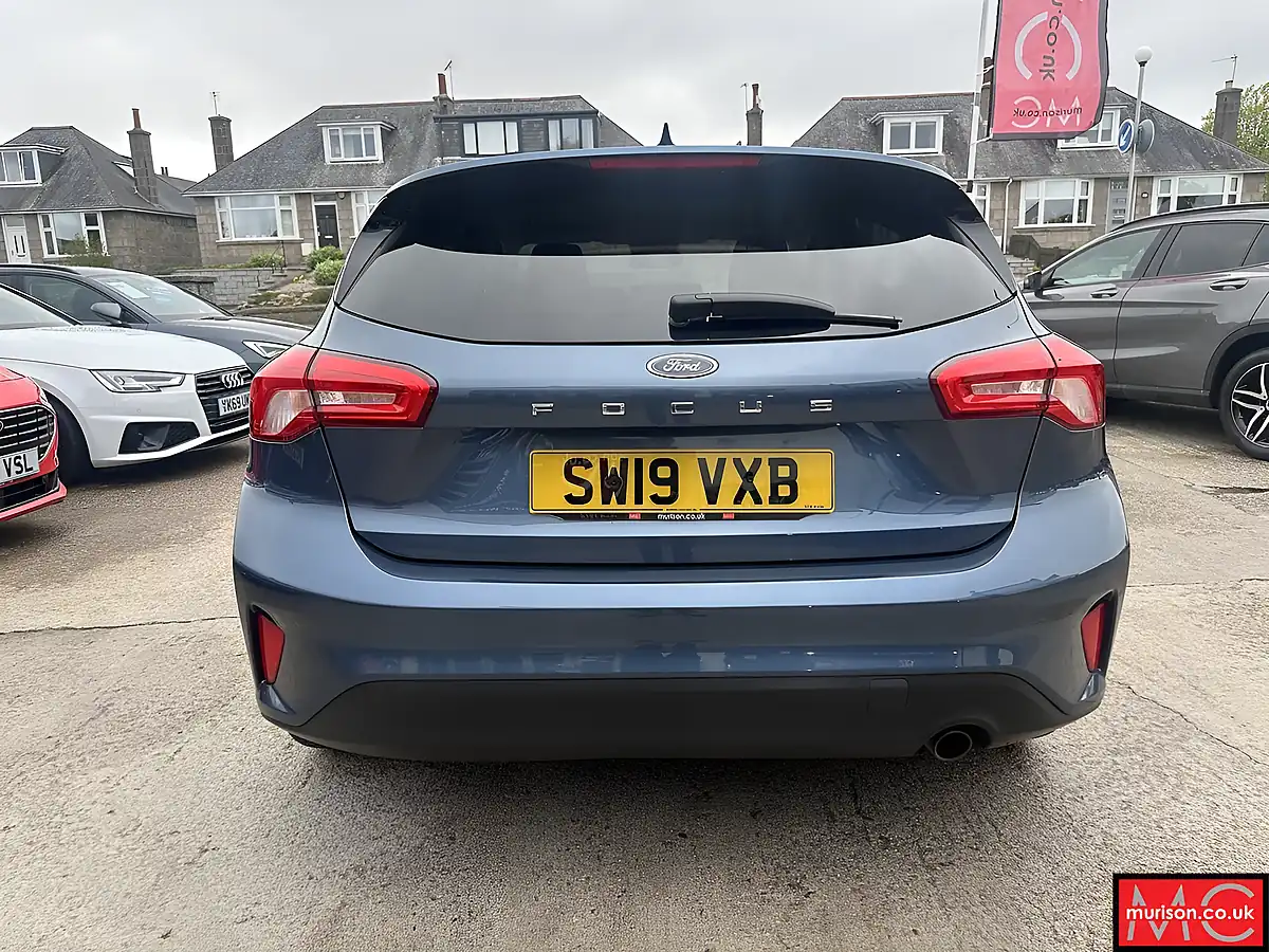 Used 2019 Ford Focus Zetec Blue - Interior and Exterior details 8