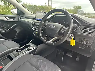 Used 2019 Ford Focus Zetec Blue - Interior and Exterior details 11