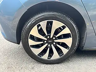 Used 2019 Ford Focus Zetec Blue - Interior and Exterior details 20
