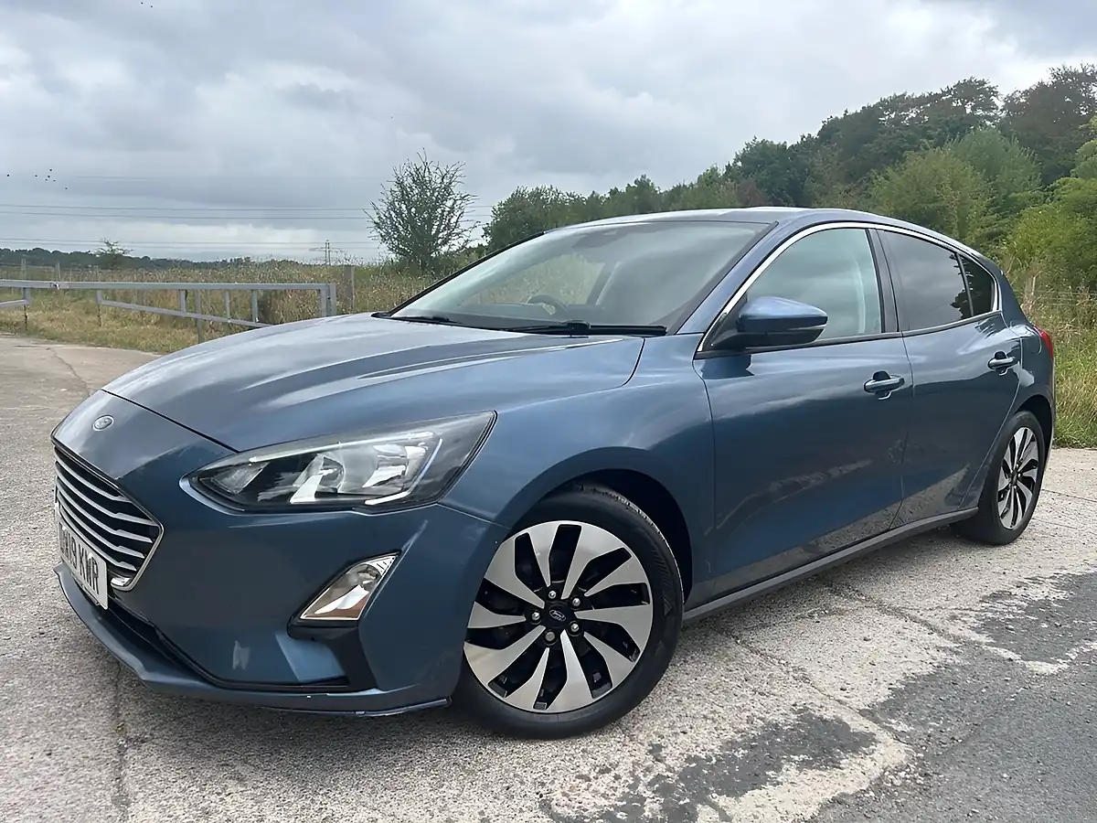 Used 2019 Ford Focus Zetec Blue - Interior and Exterior details 4