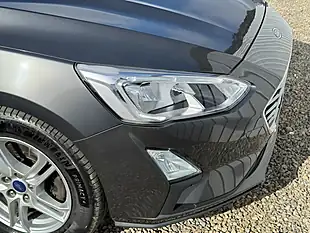 Used 2019 Ford Focus Zetec Grey - Interior and Exterior details 11