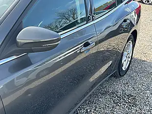 Used 2019 Ford Focus Zetec Grey - Interior and Exterior details 12