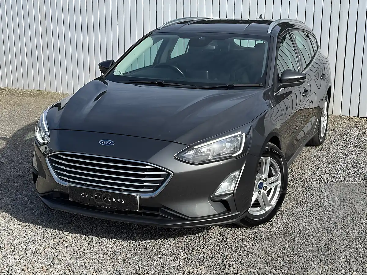 Used 2019 Ford Focus Zetec Grey - Interior and Exterior details 2