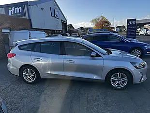 Used 2019 Ford Focus Zetec Grey Metallic - Interior and Exterior details 11