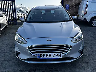Used 2019 Ford Focus Zetec Grey Metallic - Interior and Exterior details 16