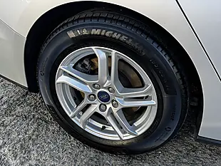 Used 2019 Ford Focus Zetec Grey Metallic - Interior and Exterior details 19