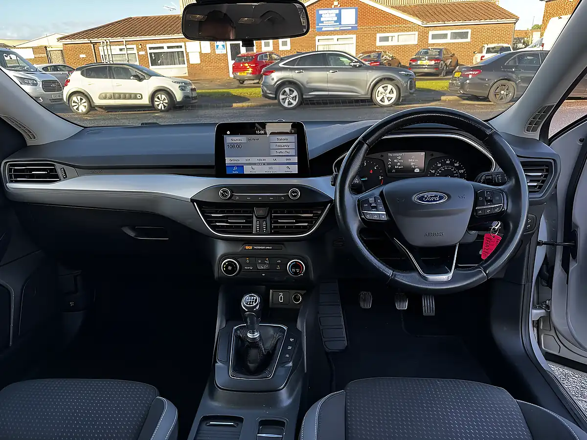 Used 2019 Ford Focus Zetec Grey Metallic - Interior and Exterior details 6