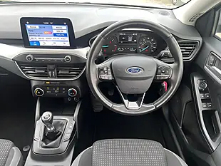 Used 2019 Ford Focus Zetec Moondust Silver - Interior and Exterior details 11