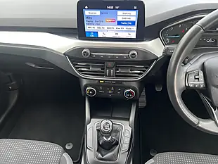 Used 2019 Ford Focus Zetec Moondust Silver - Interior and Exterior details 12