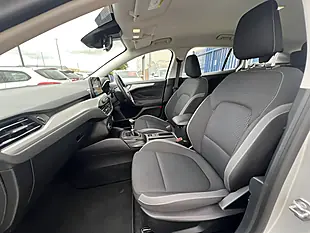 Used 2019 Ford Focus Zetec Moondust Silver - Interior and Exterior details 14