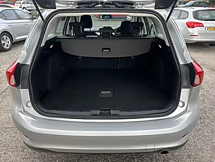 Used 2019 Ford Focus Zetec Moondust Silver - Interior and Exterior details 16