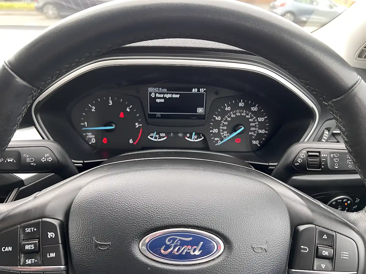 Used 2019 Ford Focus Zetec Moondust Silver Met - Interior and Exterior details 12