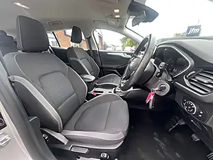 Used 2019 Ford Focus Zetec Moondust Silver Met - Interior and Exterior details 3