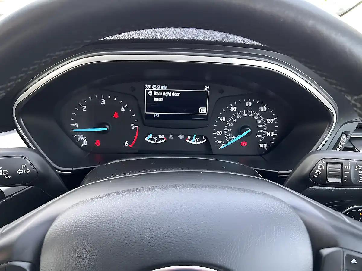 Used 2019 Ford Focus Zetec Moondust Silver Metallic - Interior and Exterior details 12