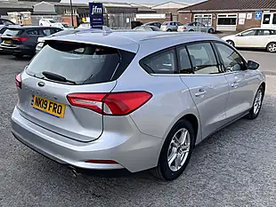 Used 2019 Ford Focus Zetec Moondust Silver Metallic - Interior and Exterior details 6