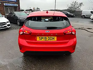 Used 2019 Ford Focus Zetec Red - Interior and Exterior details 11