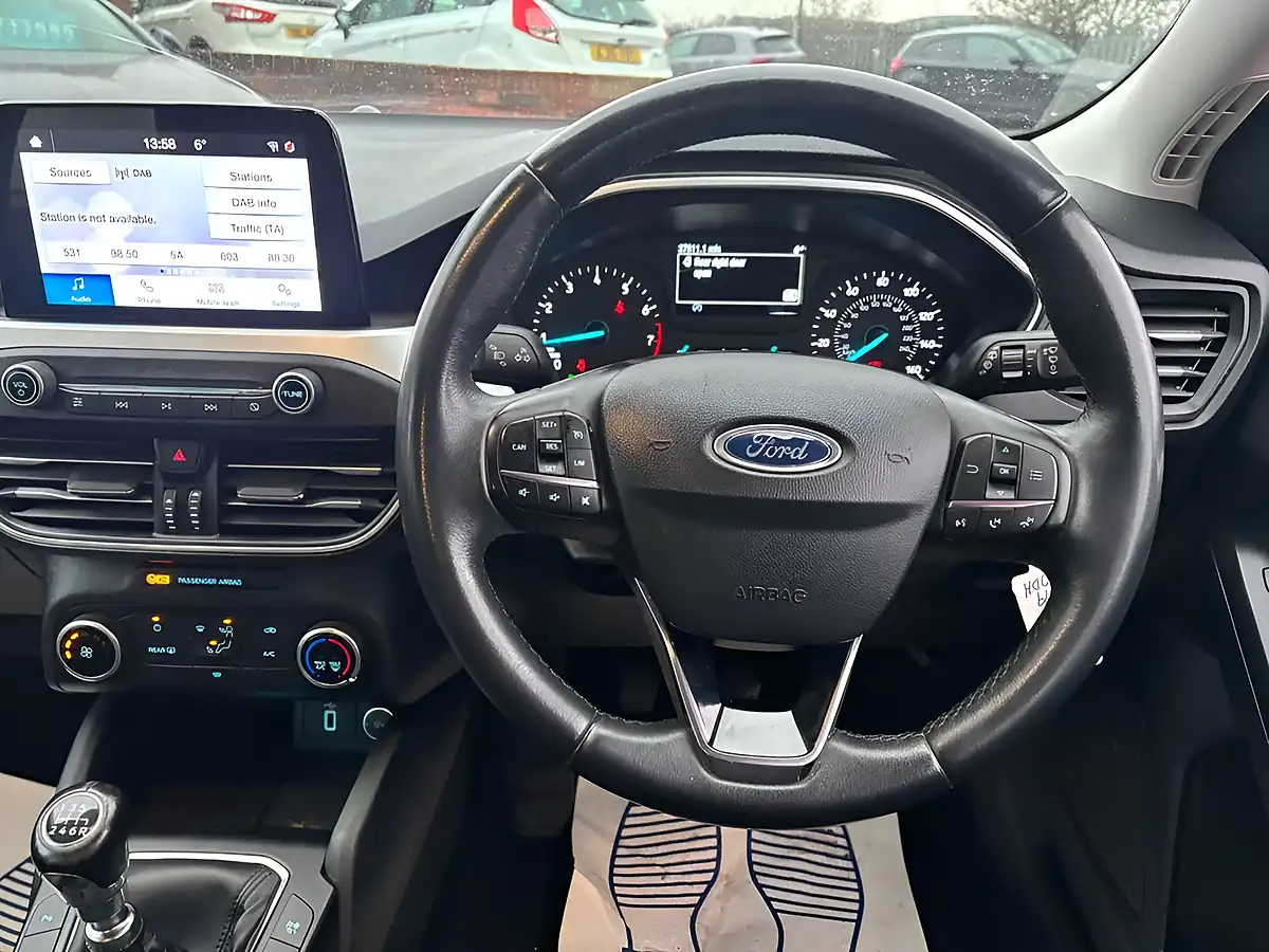 Used 2019 Ford Focus Zetec Red - Interior and Exterior details 14