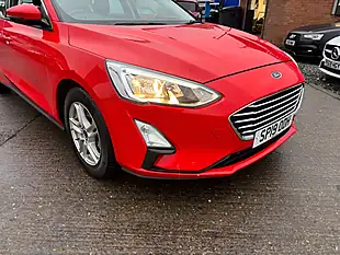 Used 2019 Ford Focus Zetec Red - Interior and Exterior details 4
