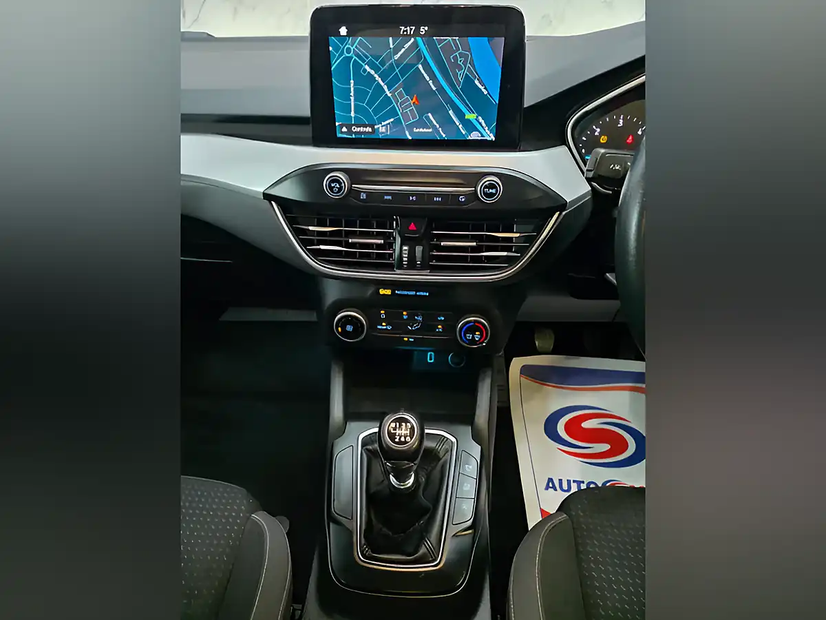 Used 2019 Ford Focus Zetec Red - Interior and Exterior details 12