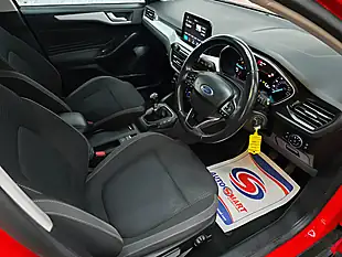 Used 2019 Ford Focus Zetec Red - Interior and Exterior details 15