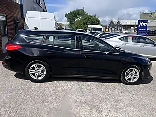 Used 2019 Ford Focus Zetec Shadow Black Met - Interior and Exterior details 5