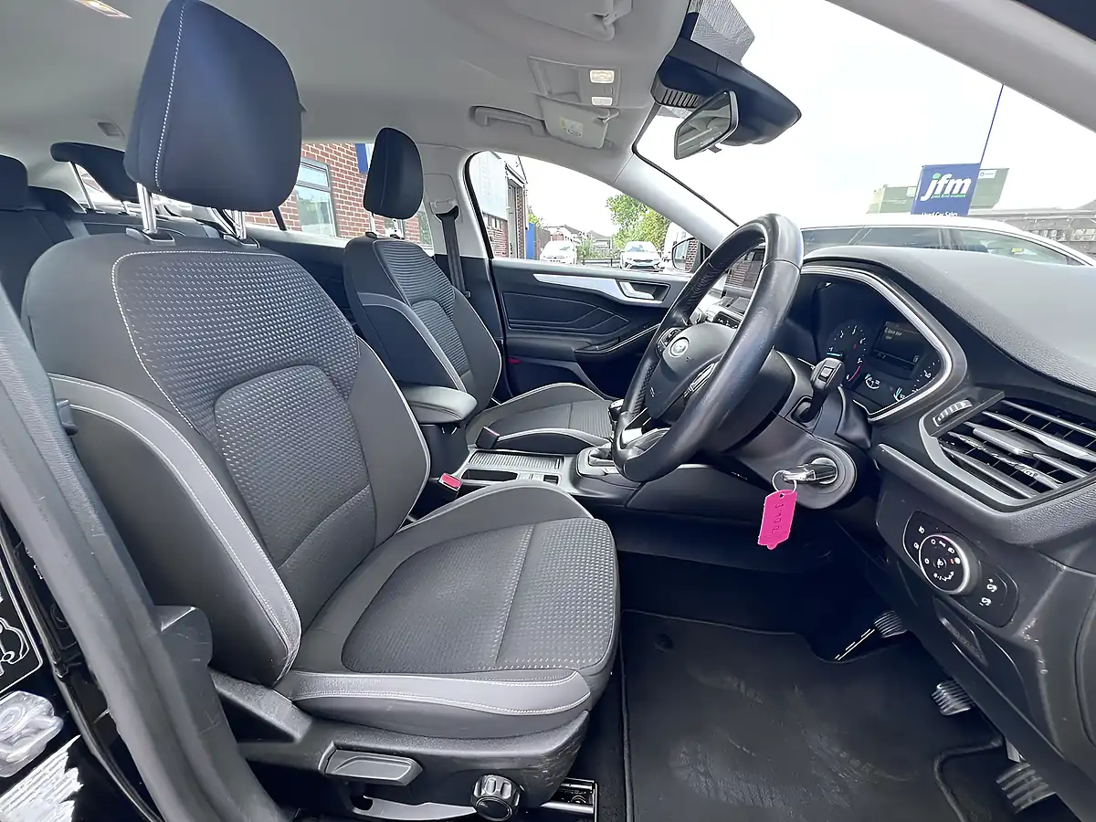 Used 2019 Ford Focus Zetec Shadow Black Met - Interior and Exterior details 3