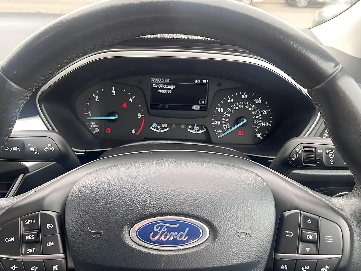 Used 2019 Ford Focus Zetec Shadow Black Mica - Interior and Exterior details 12