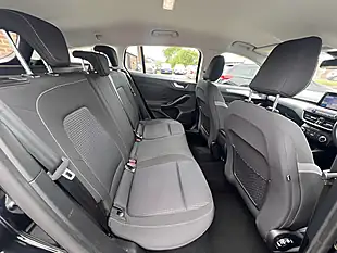 Used 2019 Ford Focus Zetec Shadow Black Mica - Interior and Exterior details 4