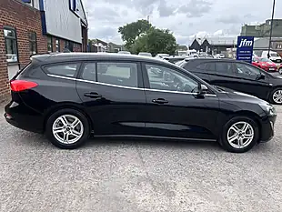 Used 2019 Ford Focus Zetec Shadow Black Mica - Interior and Exterior details 5