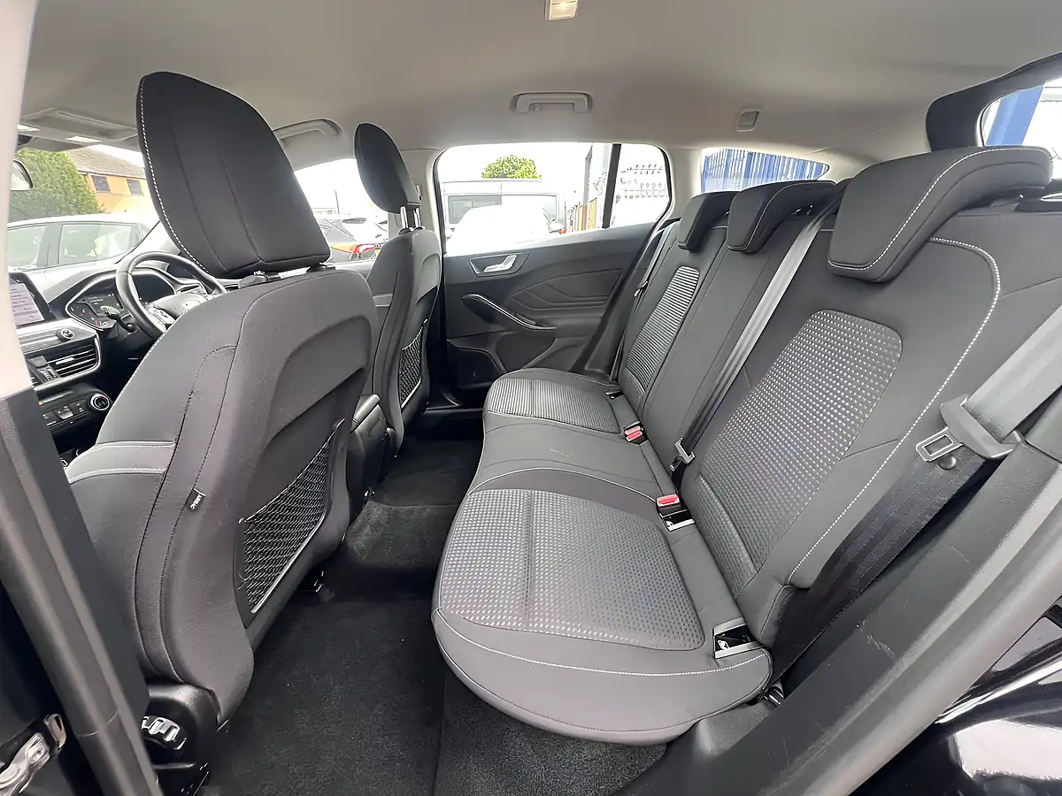 Used 2019 Ford Focus Zetec Shadow Black Mica - Interior and Exterior details 18