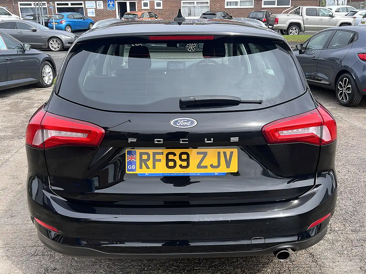 Used 2019 Ford Focus Zetec Shadow Black Mica - Interior and Exterior details 7