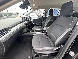 Used 2019 Ford Focus Zetec Shadow Black Mica - Interior and Exterior details 16